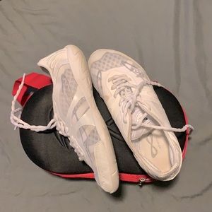 Nfinity Vengeance Adult Size 7